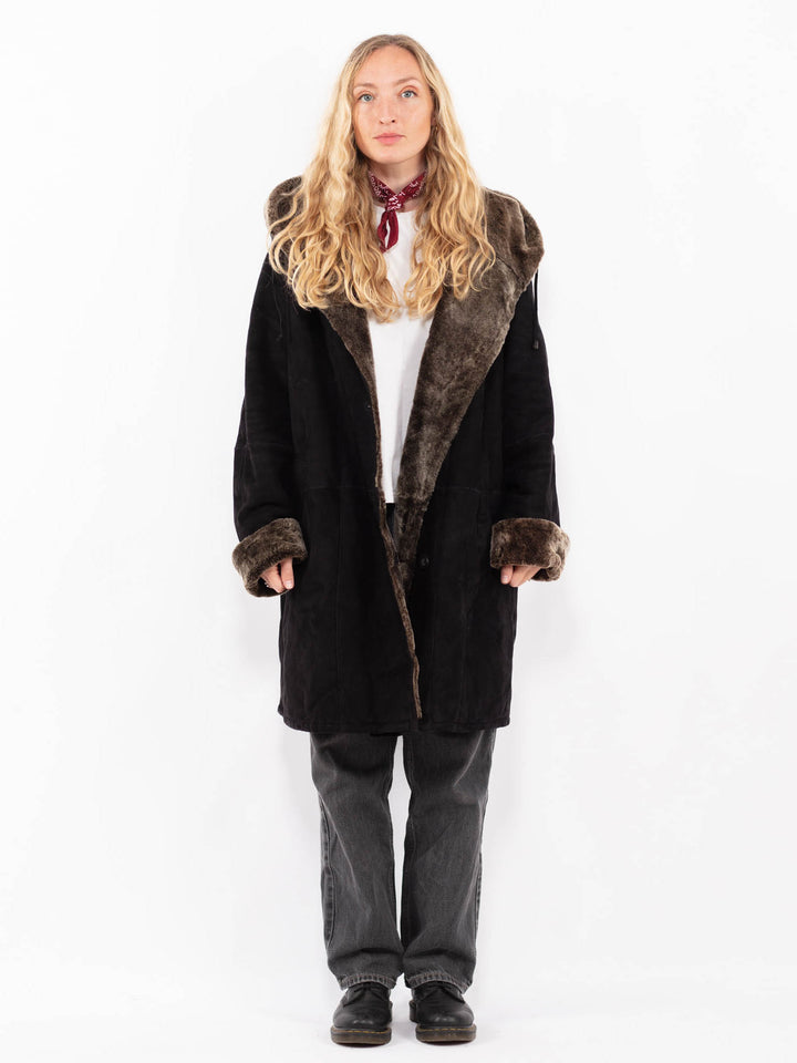 Vintage 90's Women Sheepskin Coat in BlackA0664