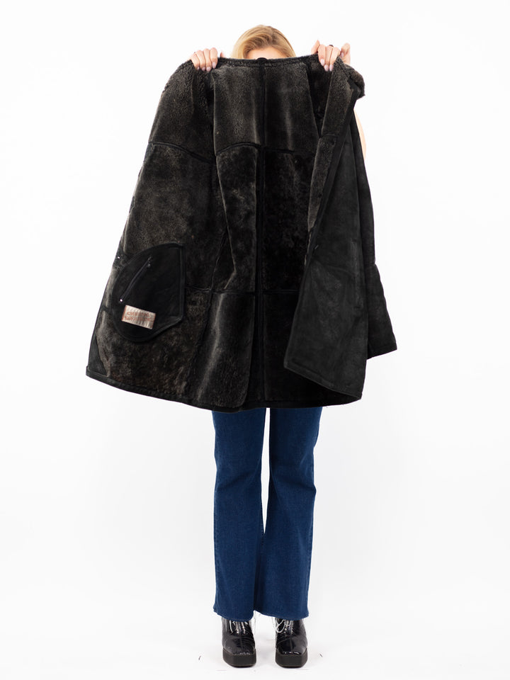 Vintage 90's Women Sheepskin Shearling Coat in Black