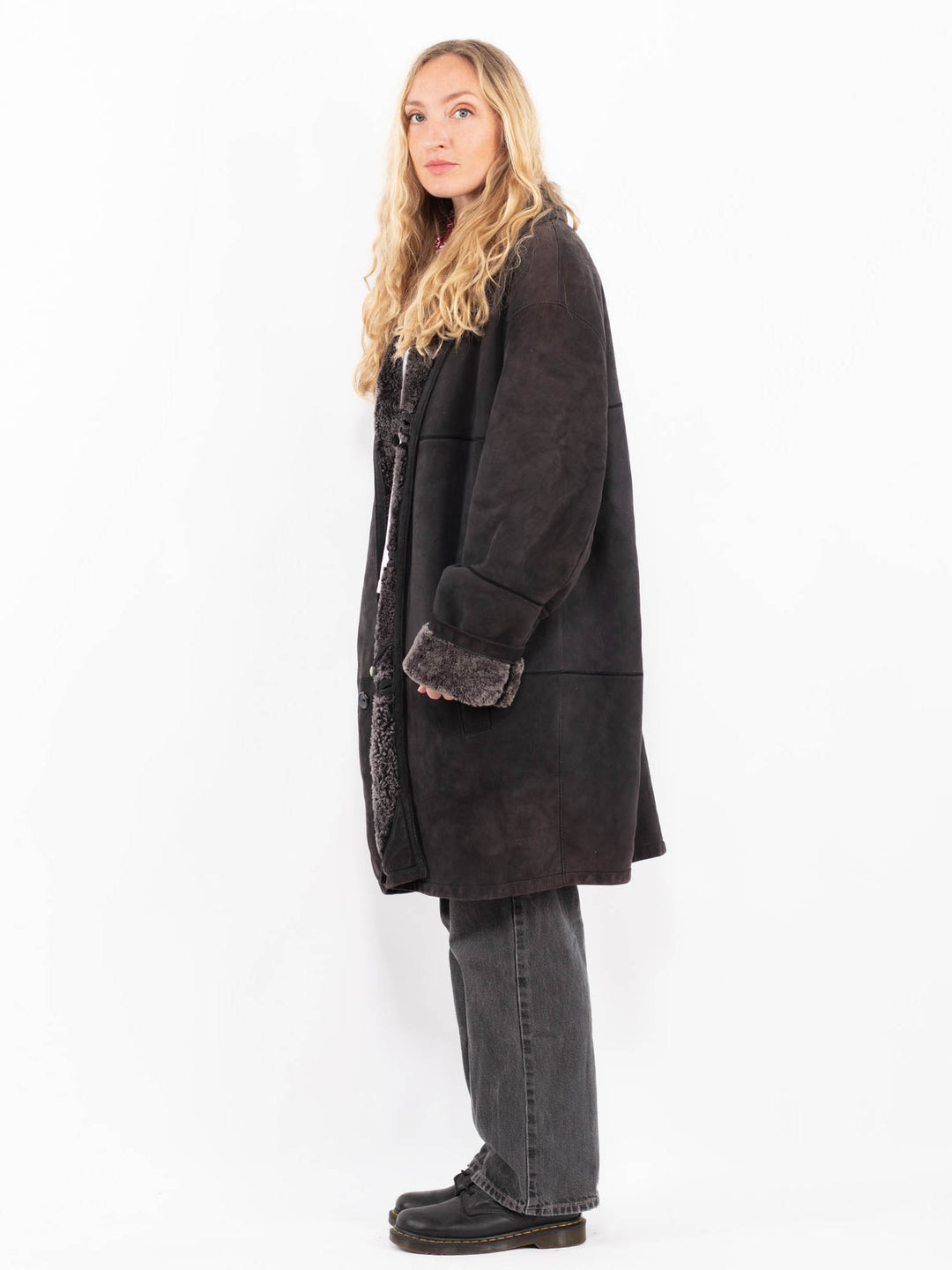 Vintage 90's Women Sheepskin Coat in PurpleA0666