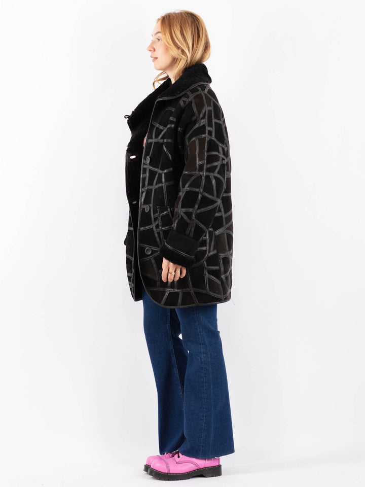Vintage 90's Women Sheepskin Coat in BlackV9579