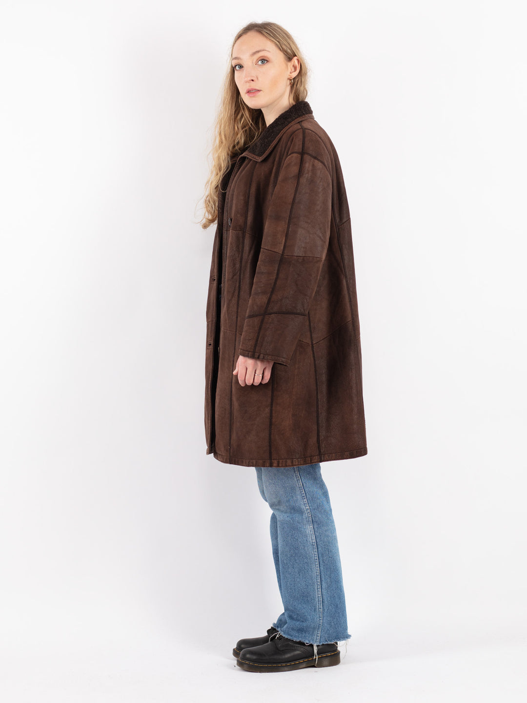 Vintage 90's Women Sheepskin Coat in Brown