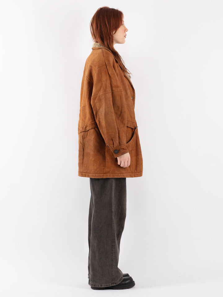 Vintage 90's Women Sheepskin Coat in Brown