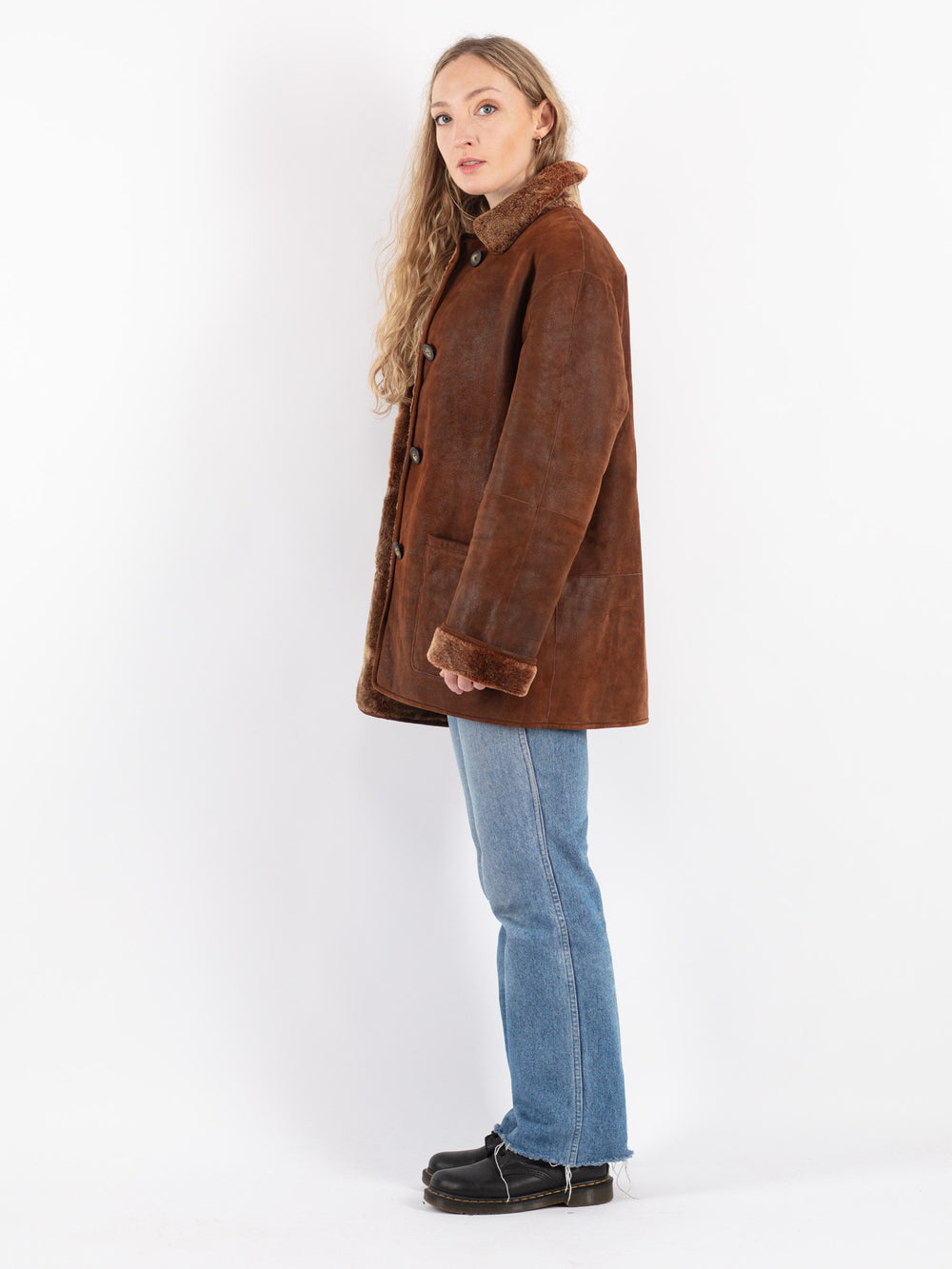 Vintage 90's Women Sheepskin Coat in Brown