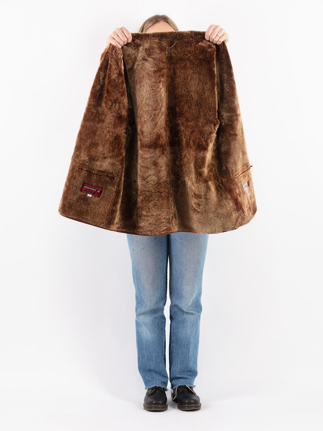 Vintage 90's Women Sheepskin Coat in Brown