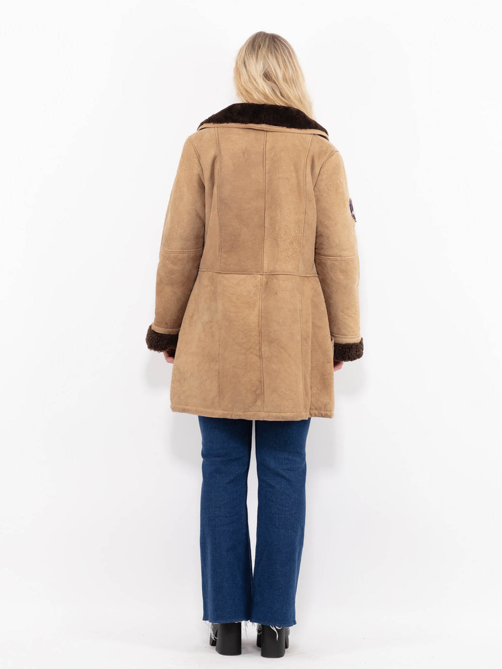 Vintage 90's Women Sheepskin Coat in BrownA1055