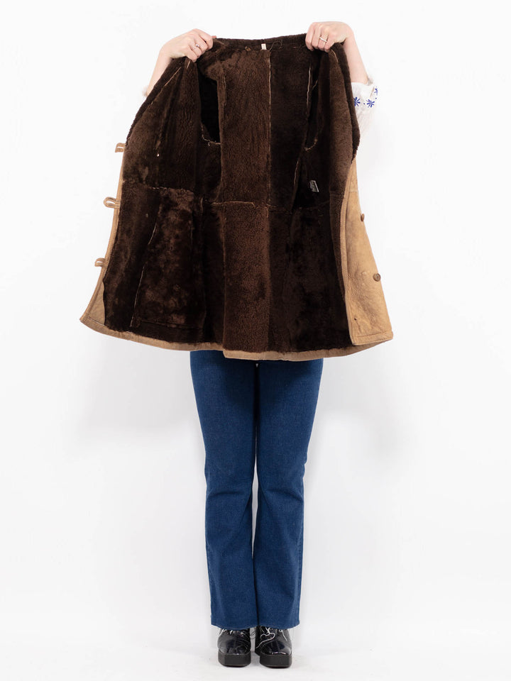 Vintage 90's Women Sheepskin Coat in BrownA1055