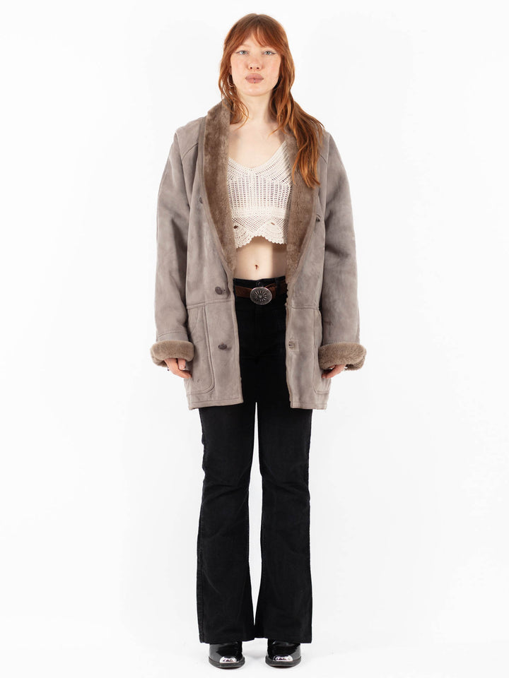 Vintage 90's Women Sheepskin Coat in BeigeV9824