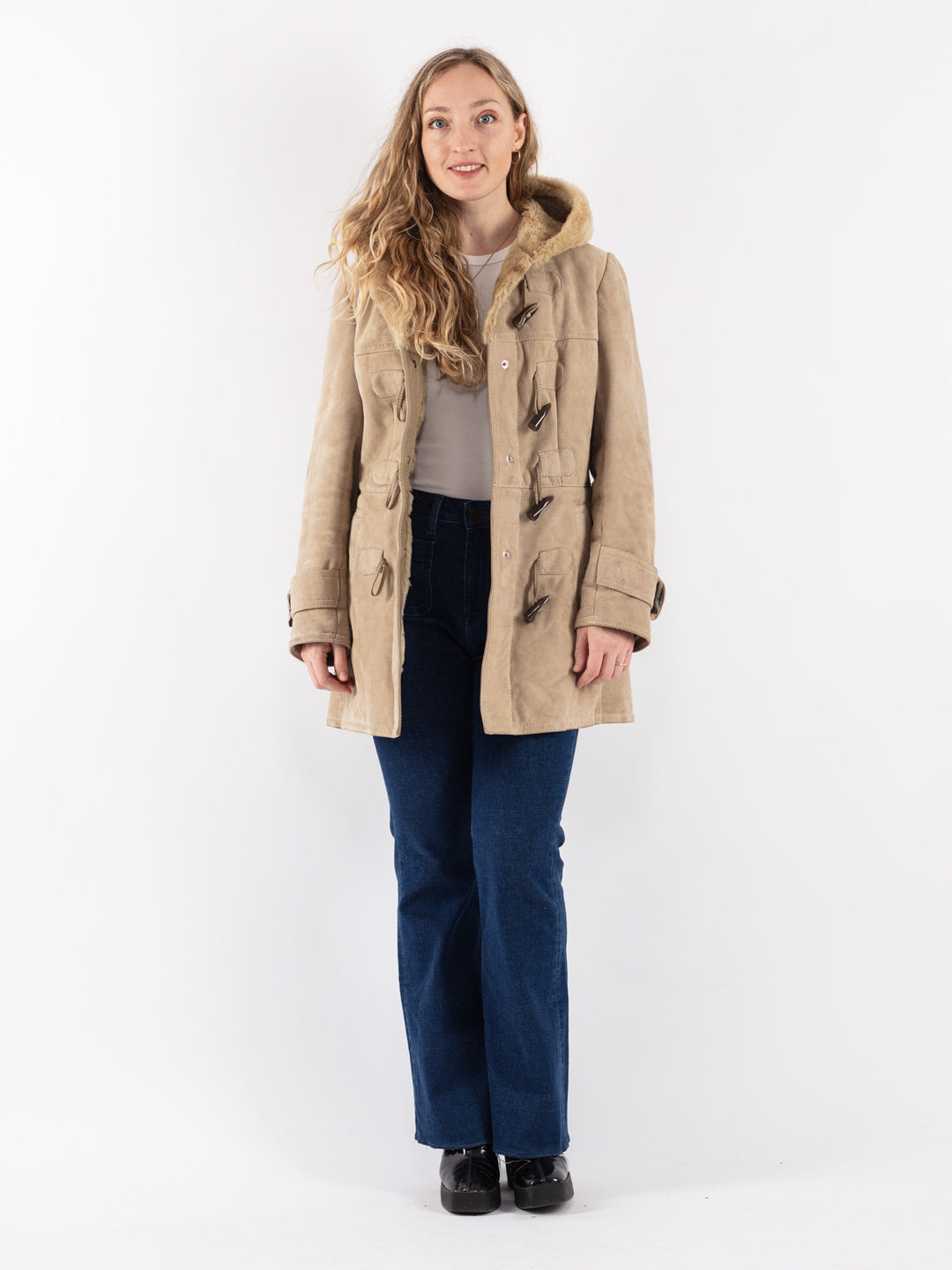 Vintage 90's Women Sheepskin Coat in Beige