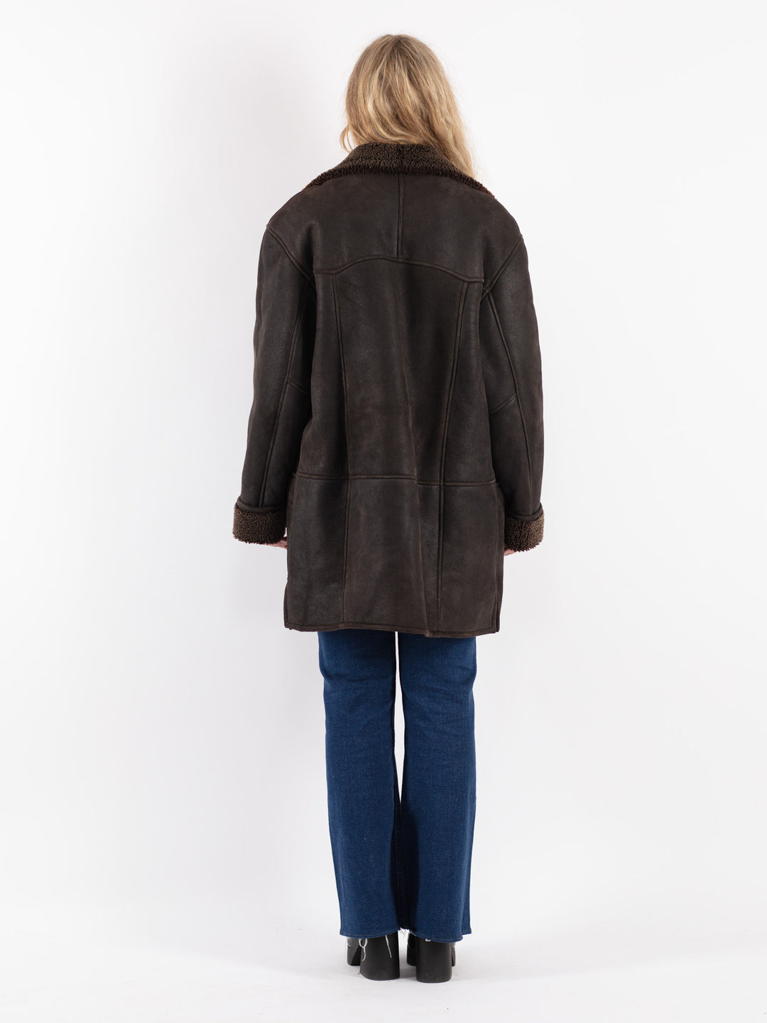 Vintage 90's Women Sheepskin Coat in Brown