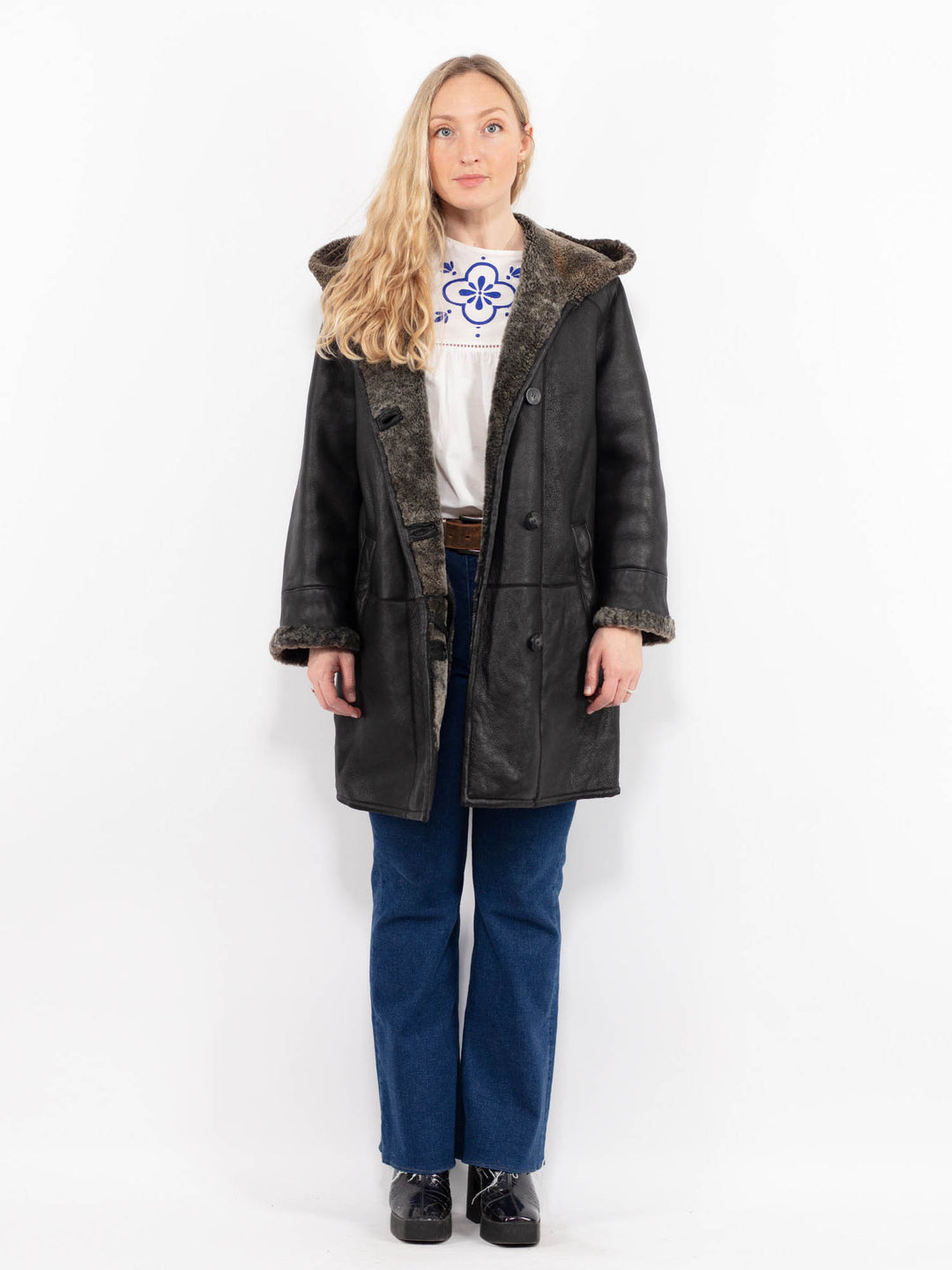 Vintage 90's Women Sheepskin Coat in BlackA1059