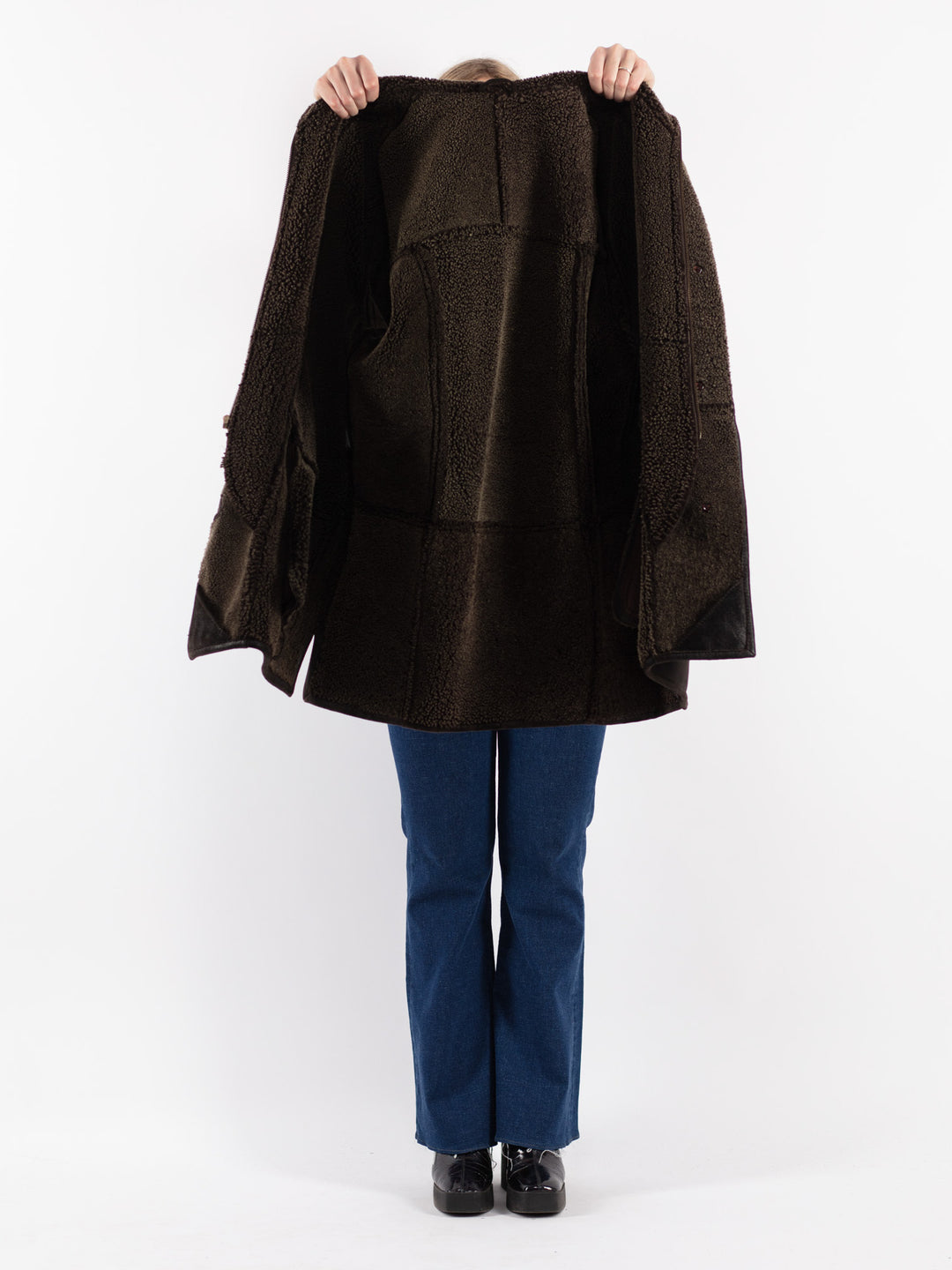 Vintage 90's Women Sheepskin Coat in Brown