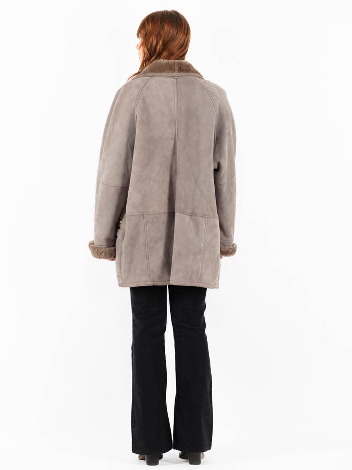 Vintage 90's Women Sheepskin Coat in BeigeV9824