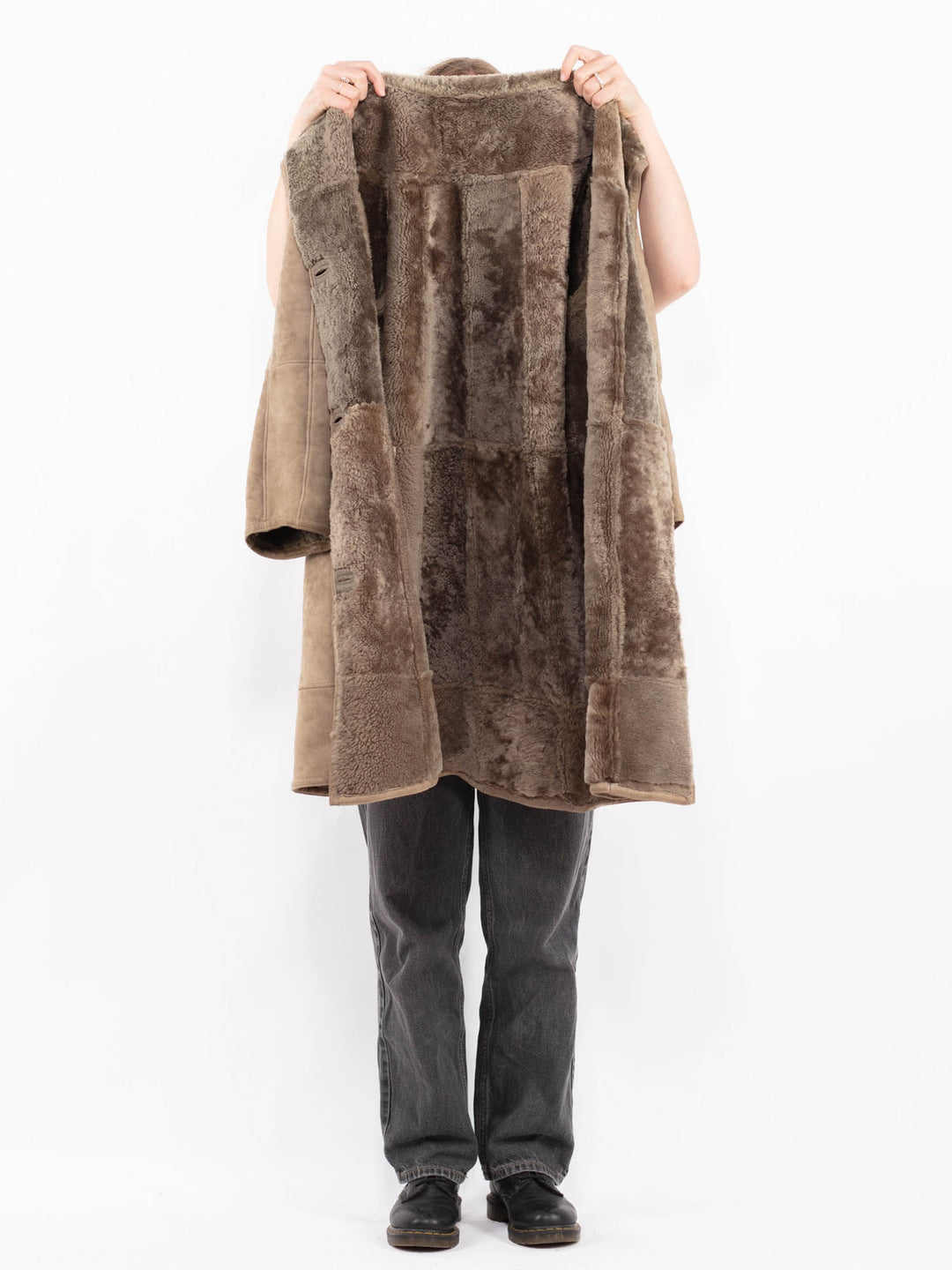 Vintage 90's Women Sheepskin Coat in BeigeA0673