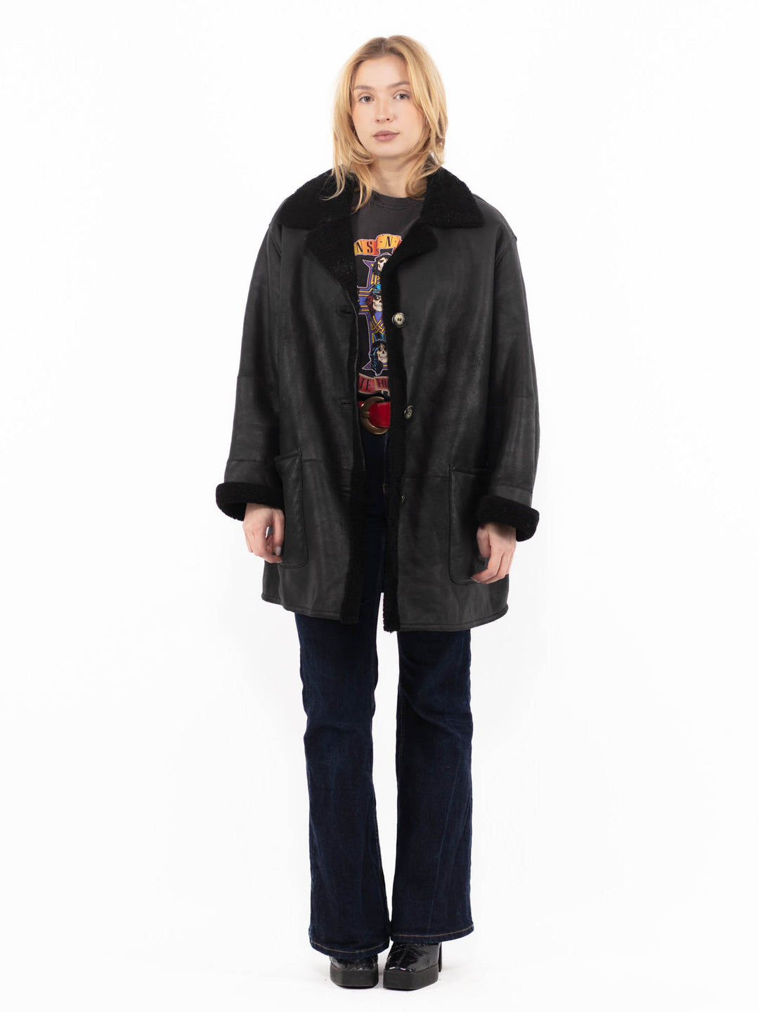 Vintage 90's Women Sheepskin Coat in BlackA1160