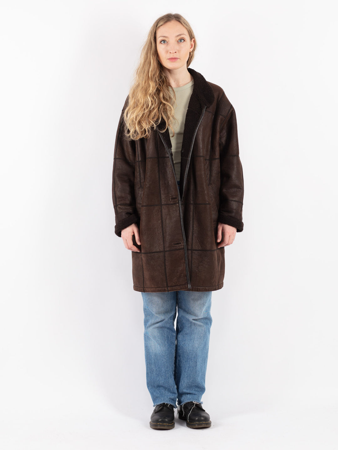 Vintage 90's Women Sheepskin Coat in Brown
