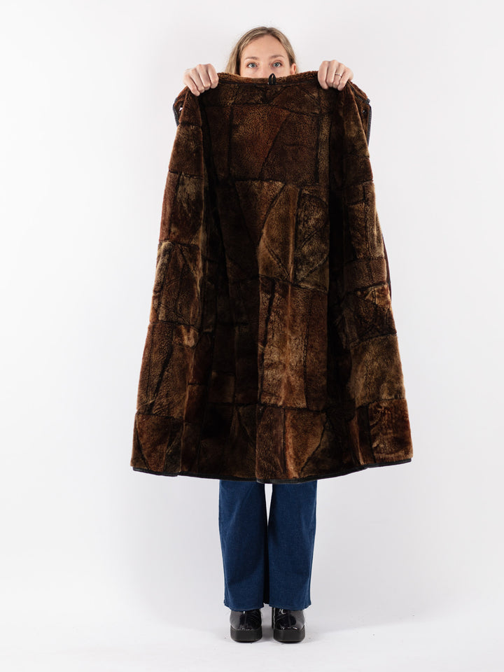 Vintage 90's Women Sheepskin Coat in Brown