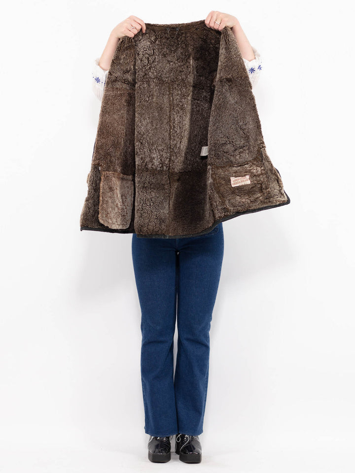 Vintage 90's Women Sheepskin Coat in BlackA1061