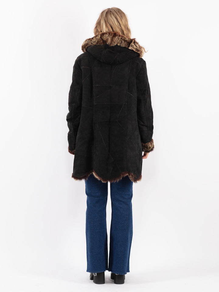 Vintage 90's Women Sheepskin Coat in Black