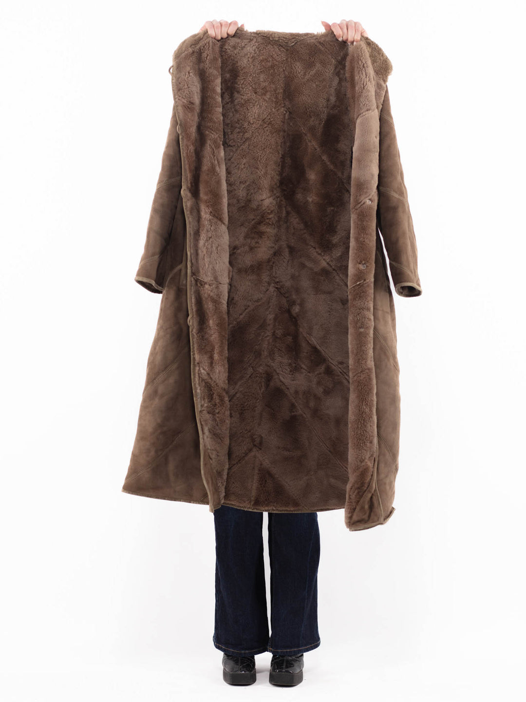 Vintage 90's Women Sheepskin Coat in BrownA1164