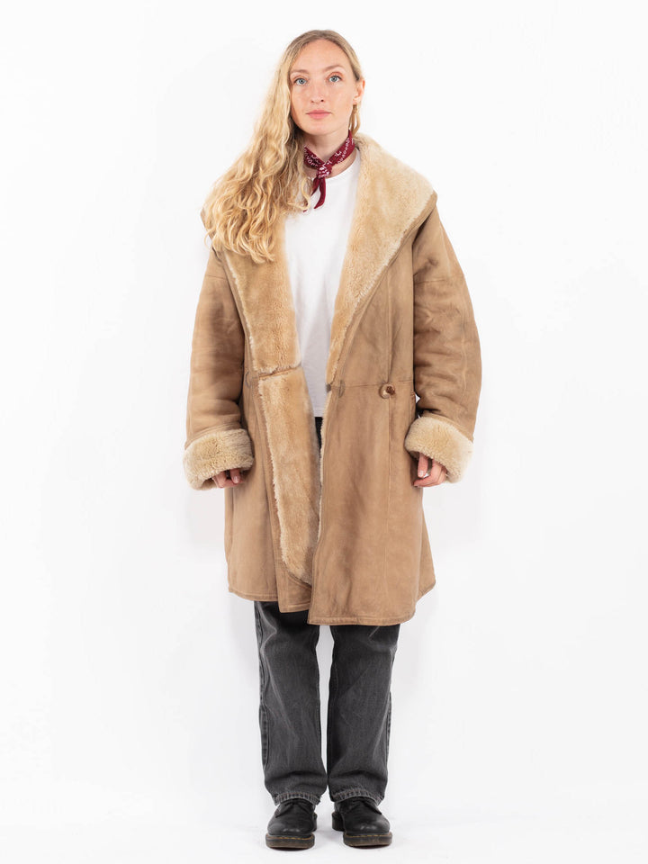Vintage 90's Women Sheepskin Coat in BeigeA0681