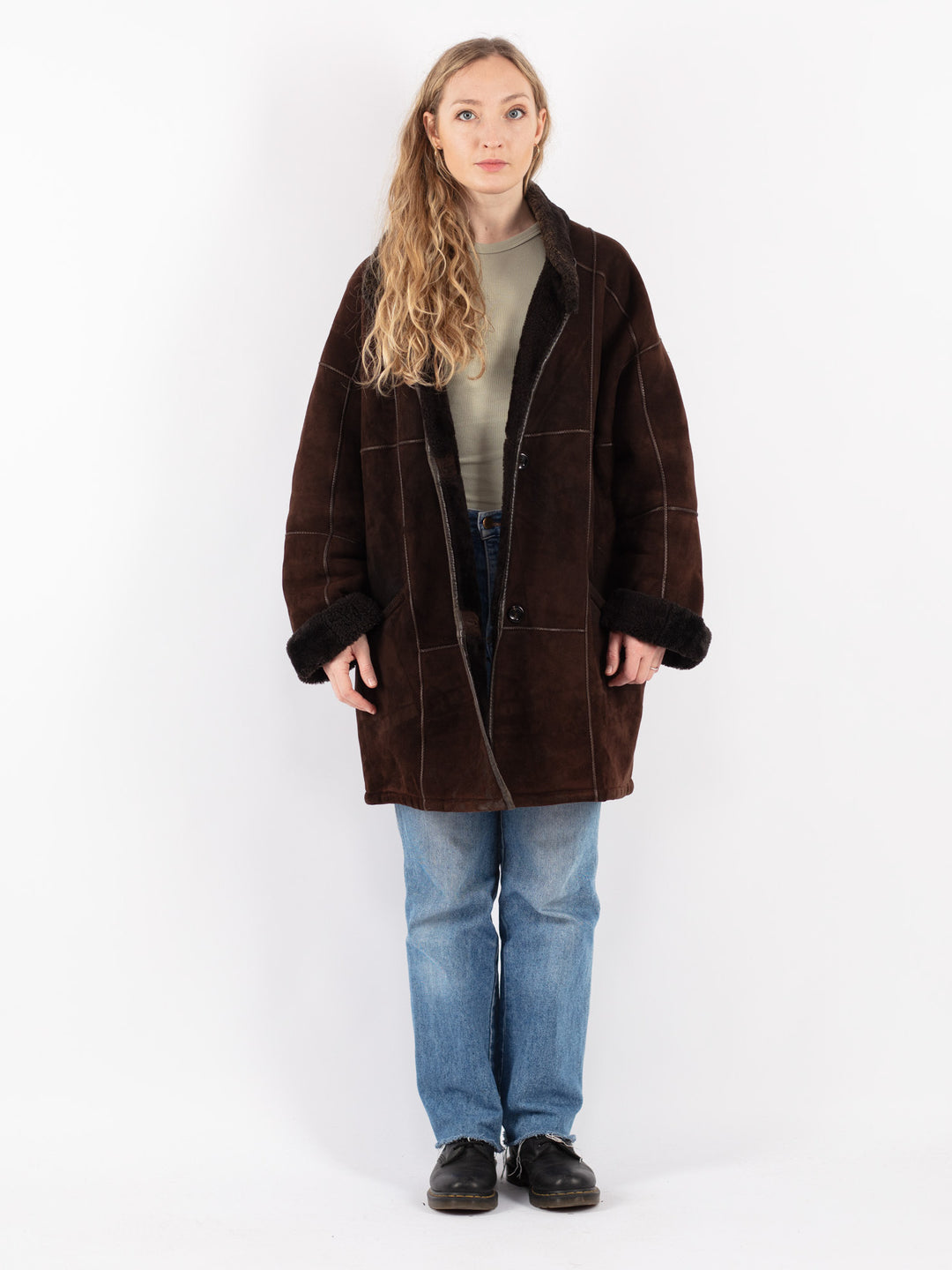 Vintage 90's Women Sheepskin Coat in Brown