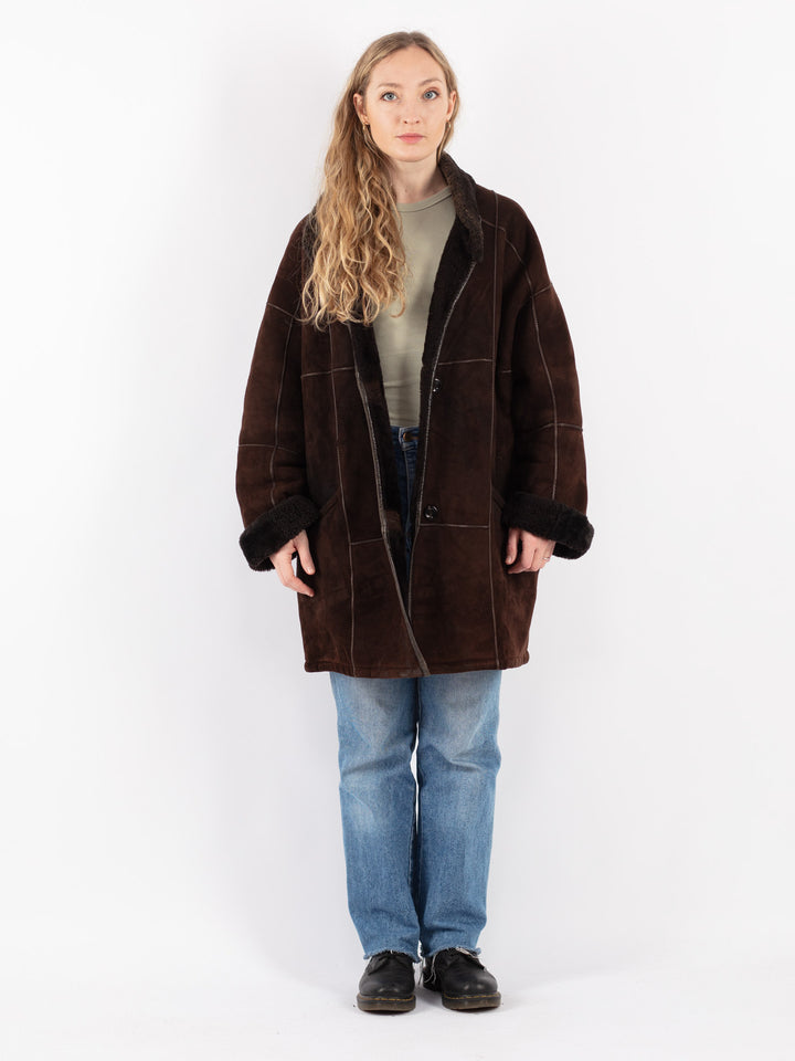 Vintage 90's Women Sheepskin Coat in Brown