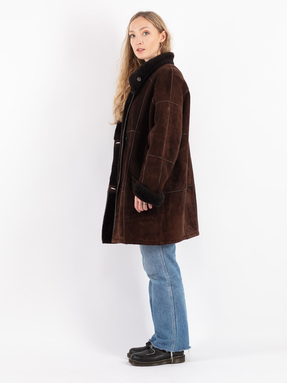 Vintage 90's Women Sheepskin Coat in Brown