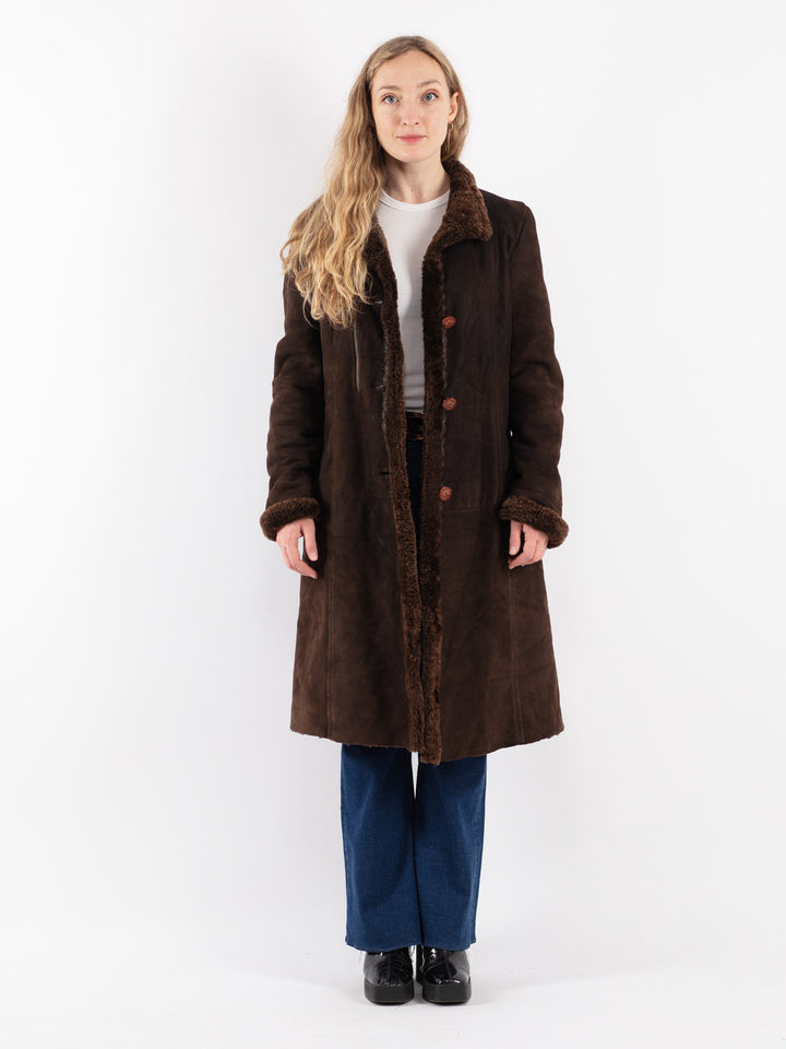 Vintage 90's Women Sheepskin Coat in Brown