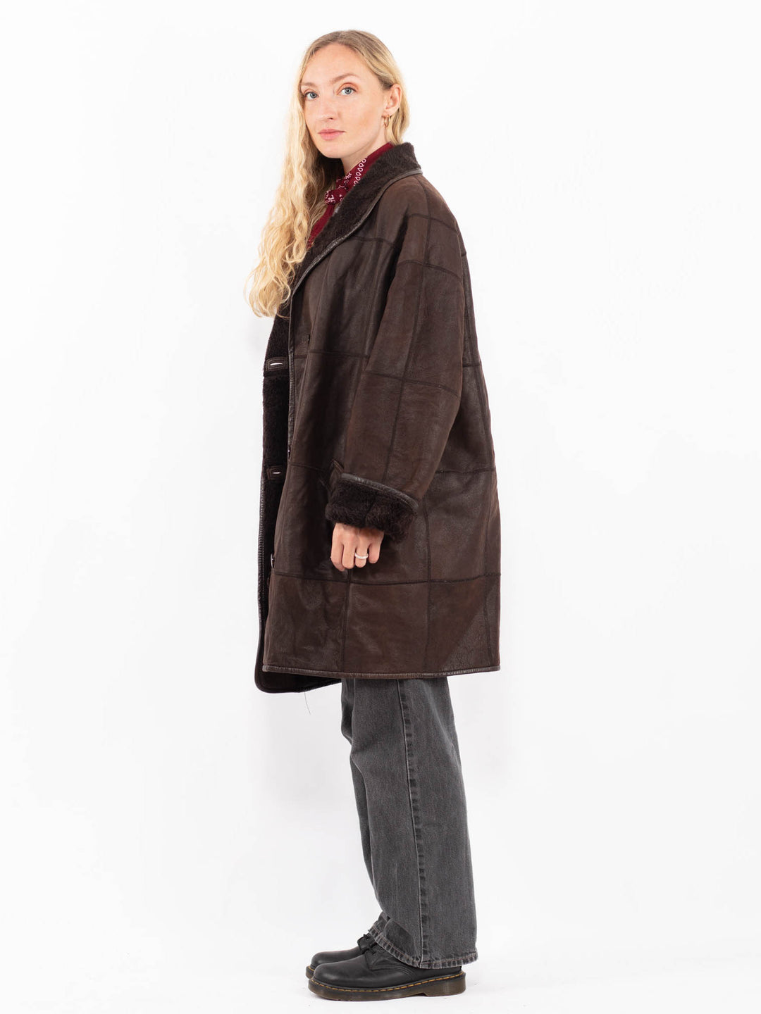 Vintage 90's Women Sheepskin Coat in BrownA0682