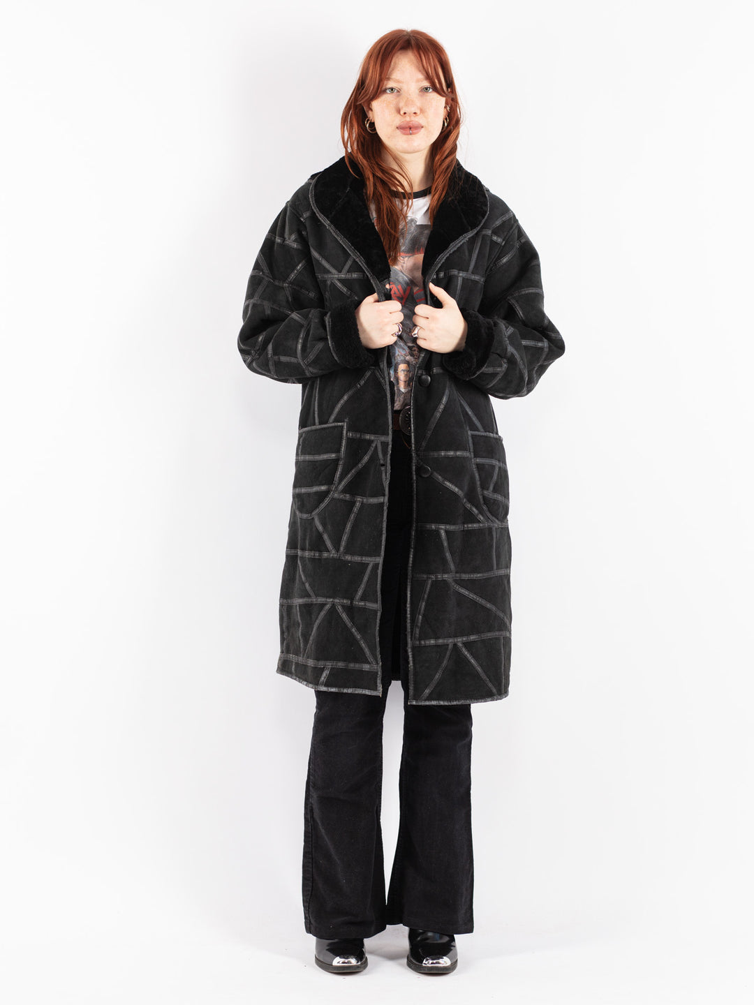 Vintage 90's Women Sheepskin Coat in Black