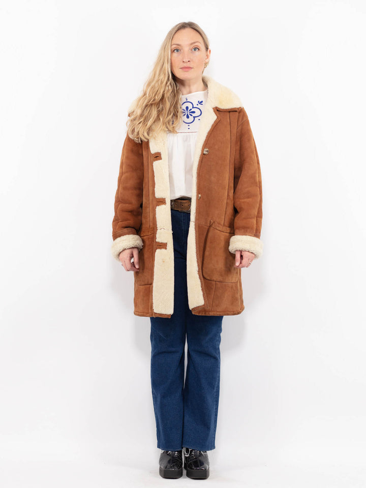 Vintage 90's Women Sheepskin Coat in BrownA1070