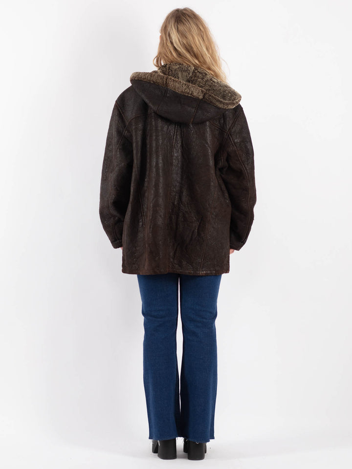Vintage 90's Women Sheepskin Shearling Coat in Brown