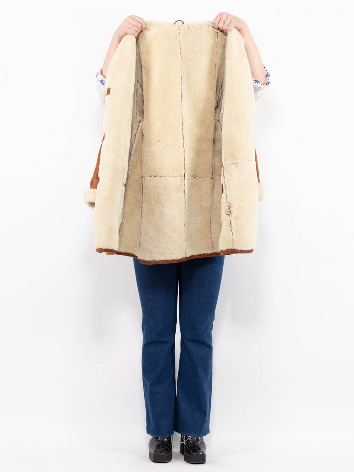 Vintage 90's Women Sheepskin Coat in BrownA1070