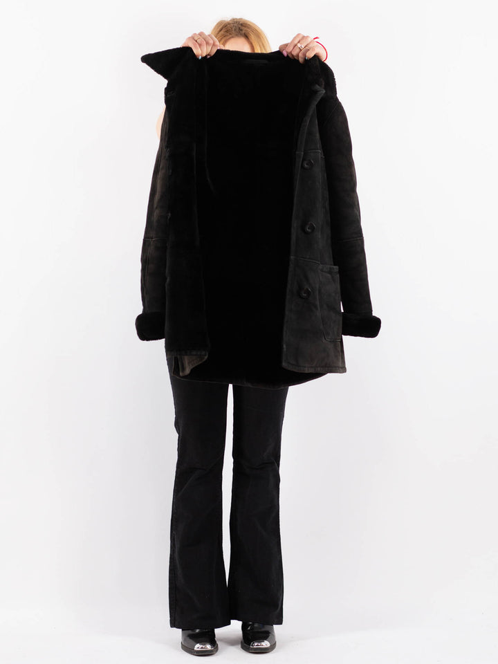 Vintage 90's Women Sheepskin Coat in BlackV9689