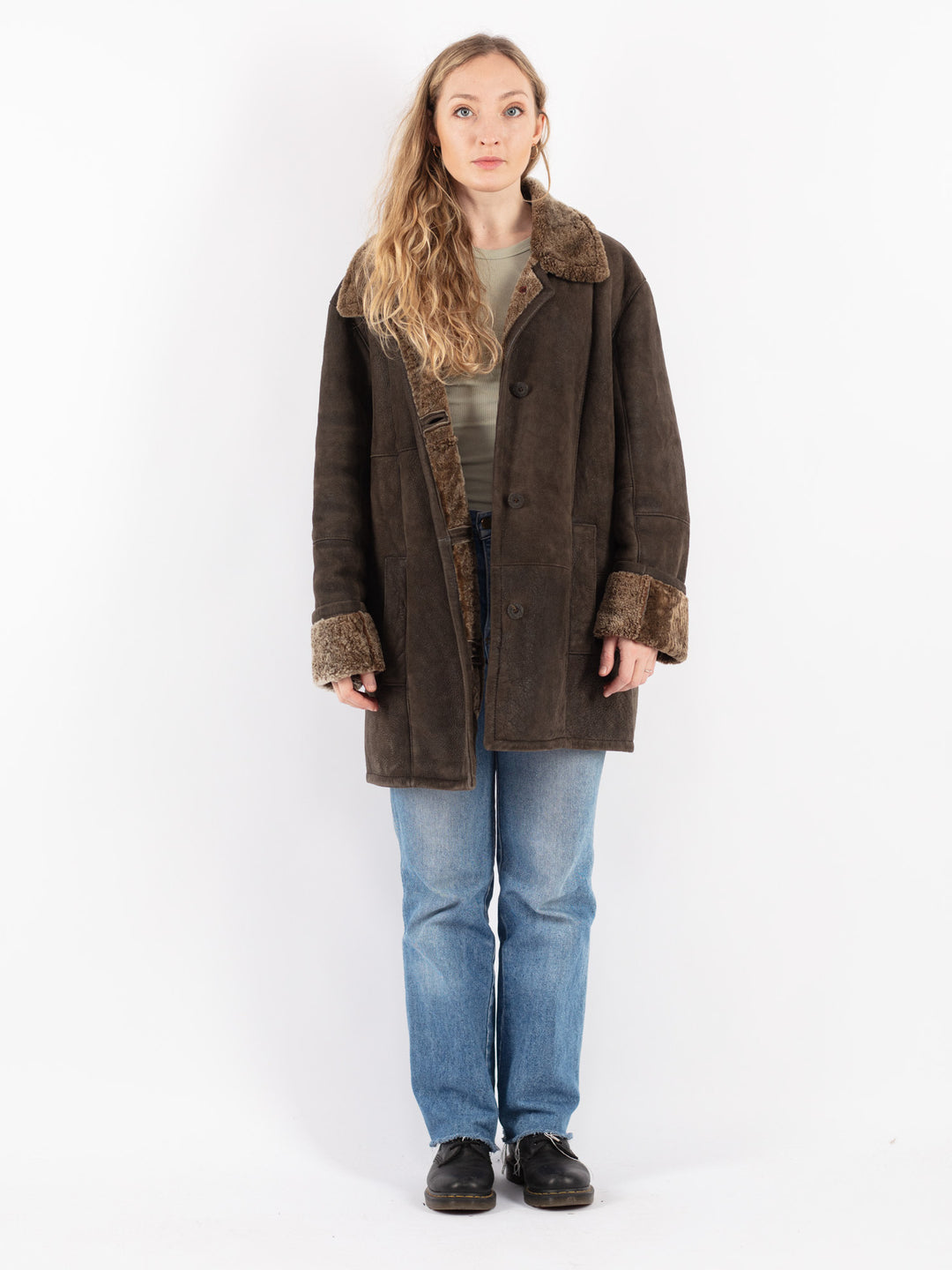 Vintage 90's Women Sheepskin Coat in Brown