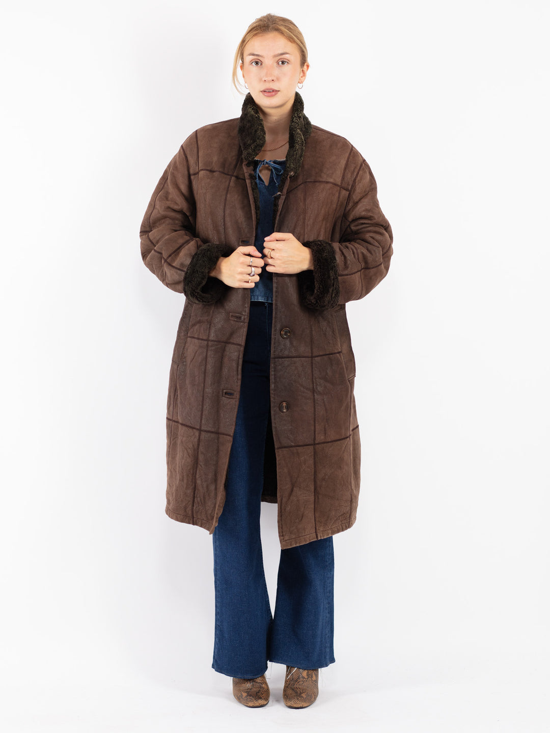 Vintage 90's Women Sheepskin Coat in Brown