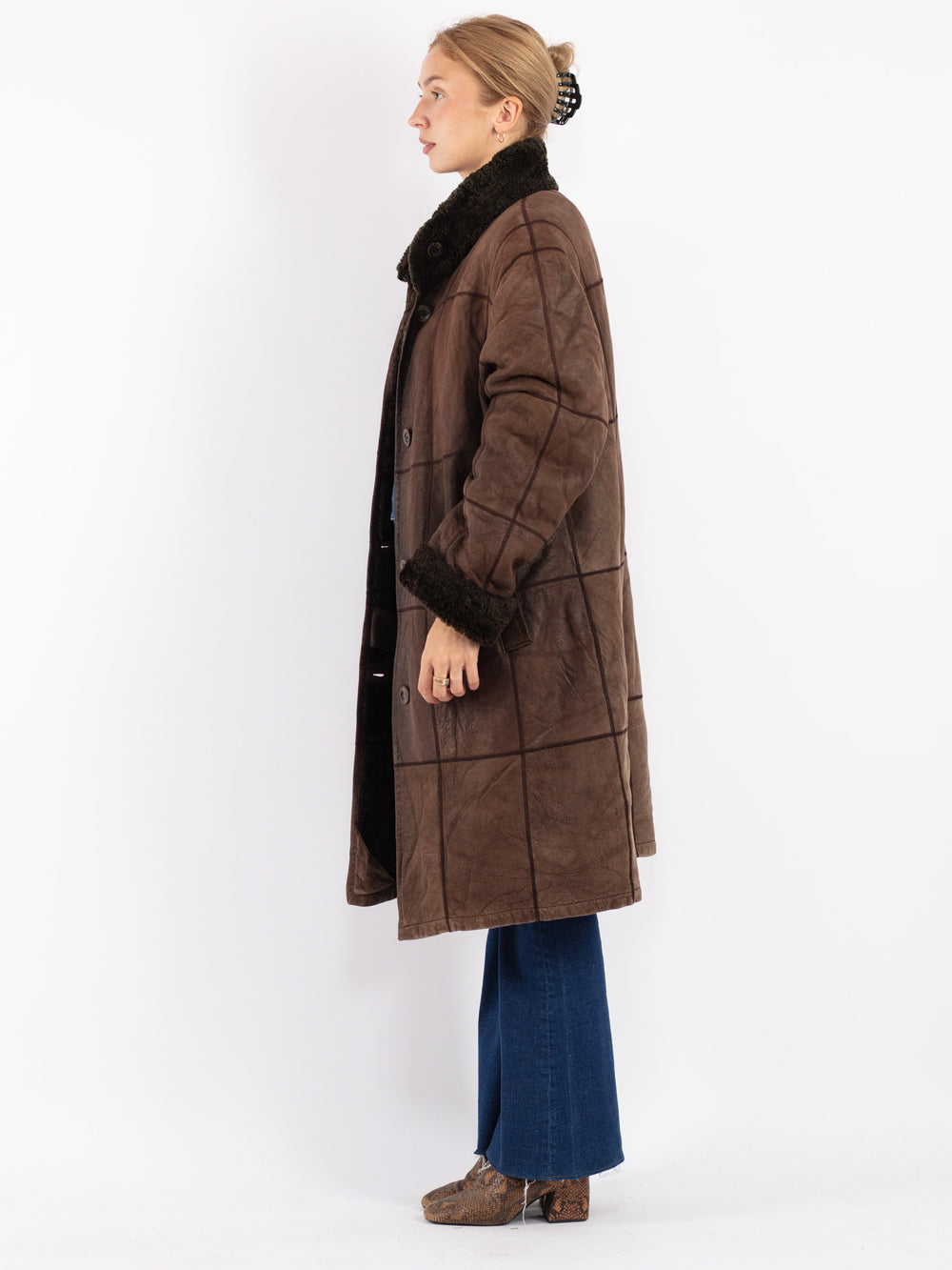Vintage 90's Women Sheepskin Coat in Brown