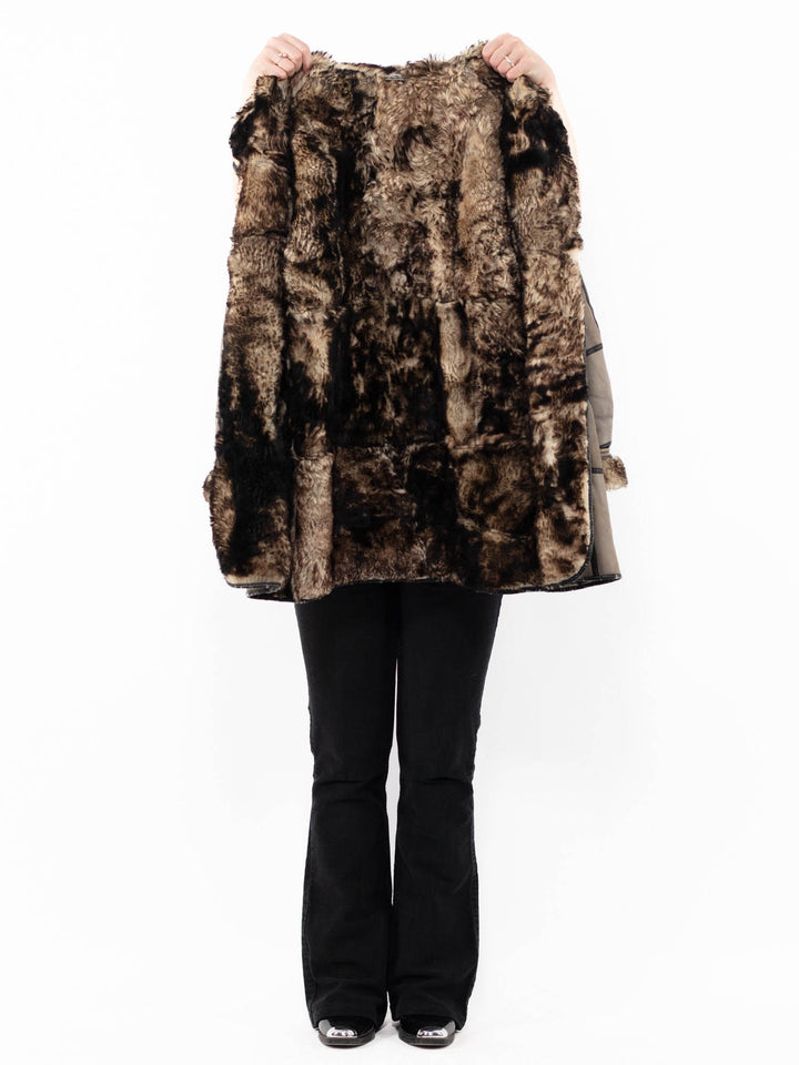 Vintage 90's Women Sheepskin Coat in GrayA0968
