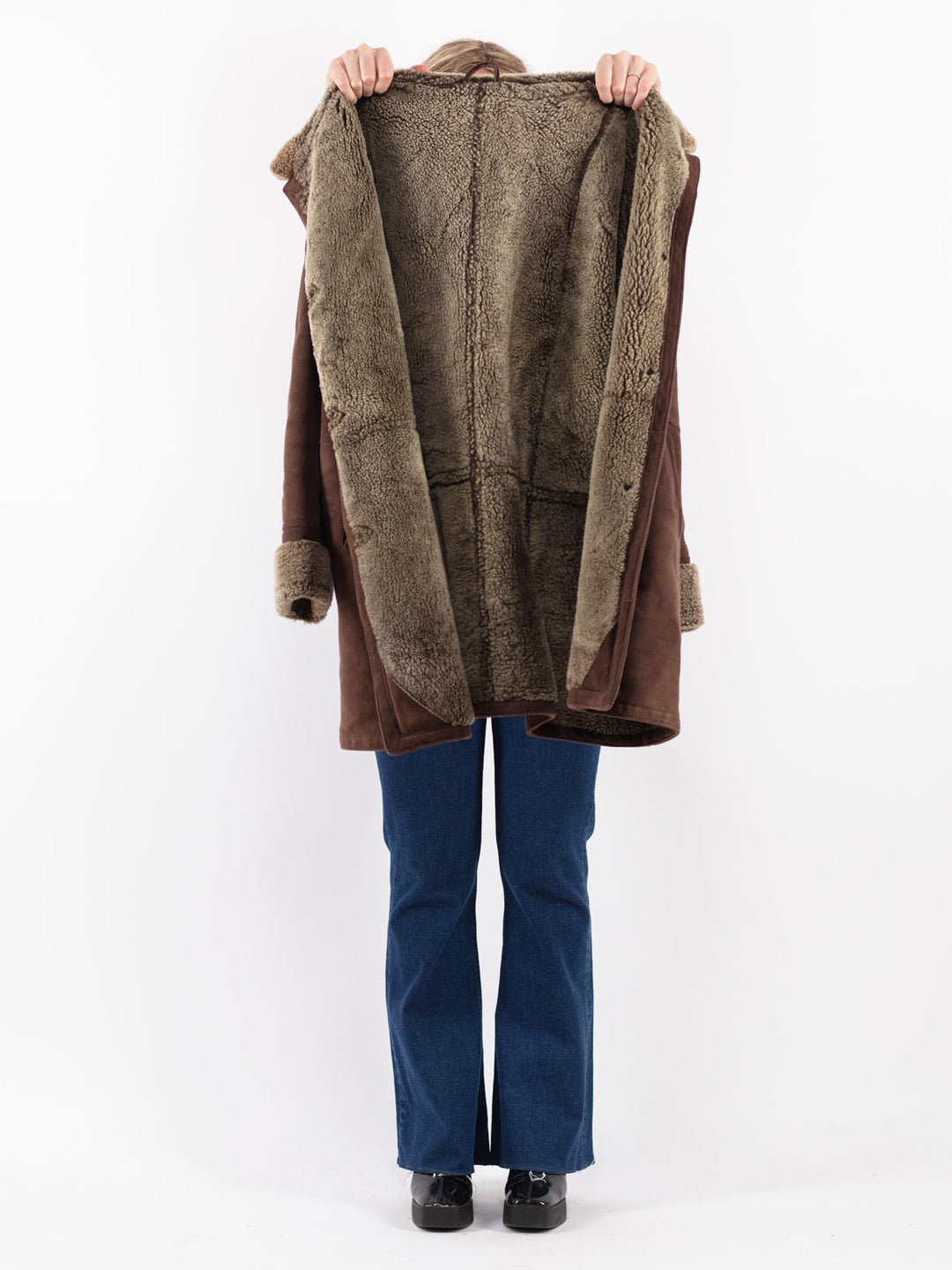 Vintage 90's Women Sheepskin Coat in Brown