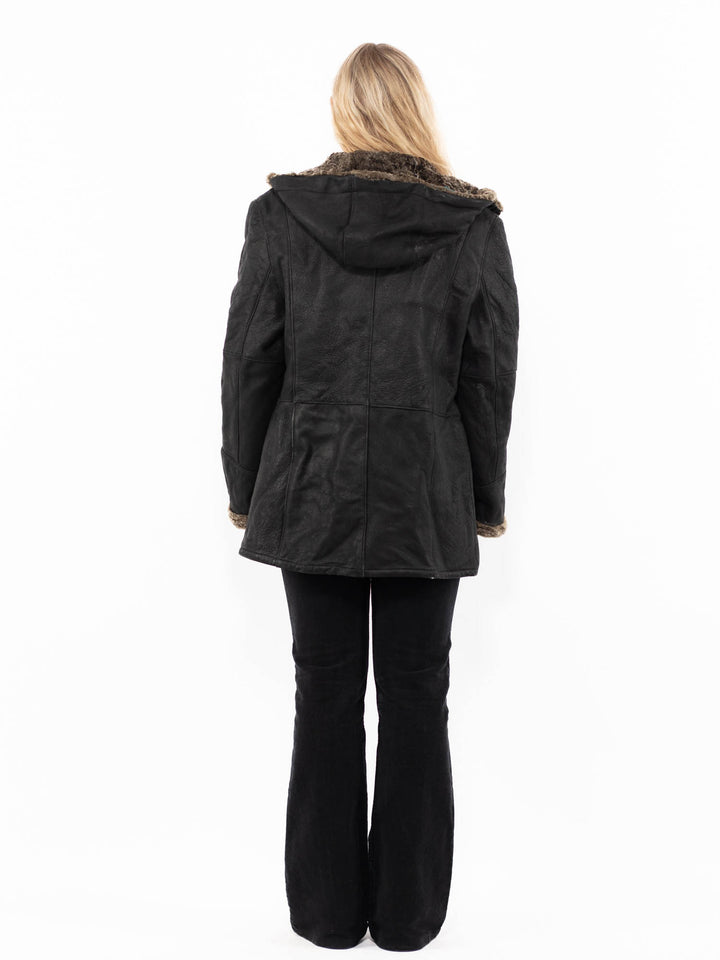 Vintage 90's Women Sheepskin Coat in BlackA0969