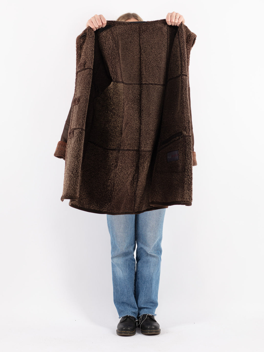 Vintage 90's Women Sheepskin Coat in Brown