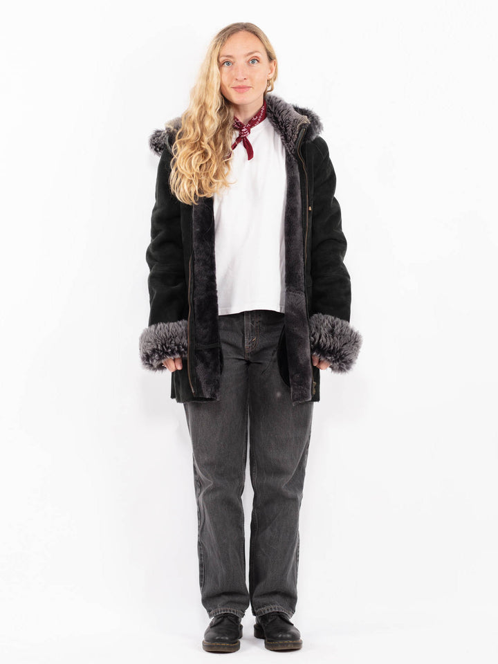 Vintage 90's Women Sheepskin Coat in BlackA0691
