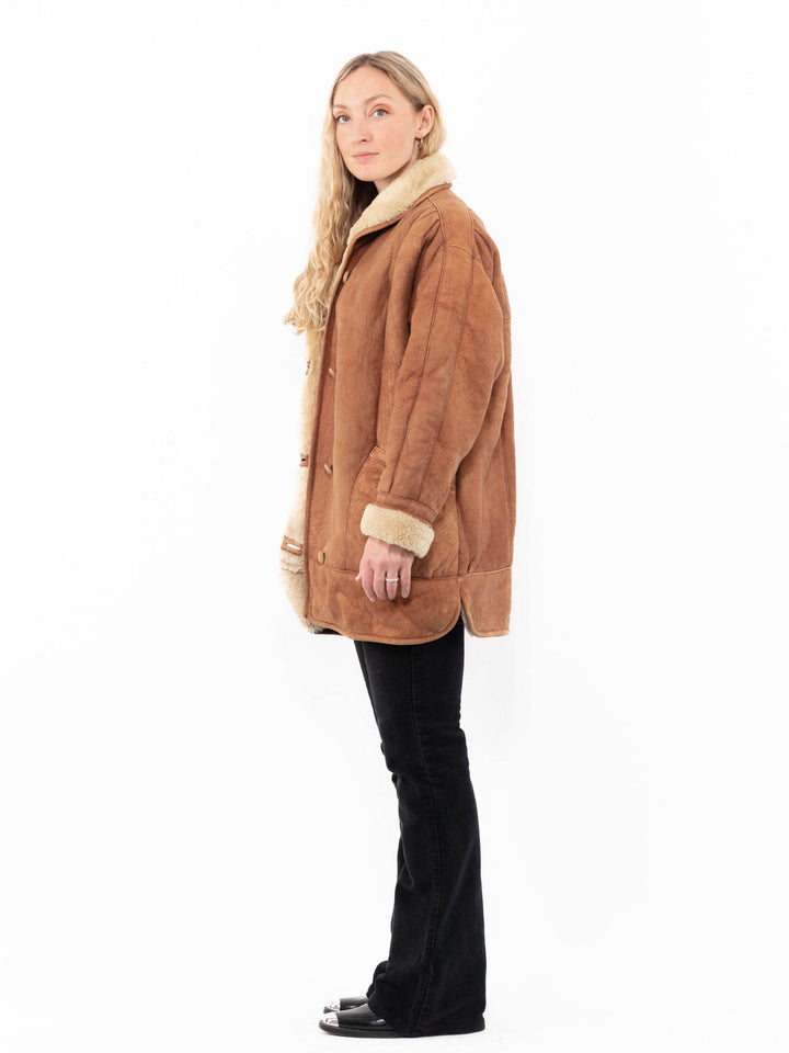 Vintage 90's Women Sheepskin Coat in BrownA0972