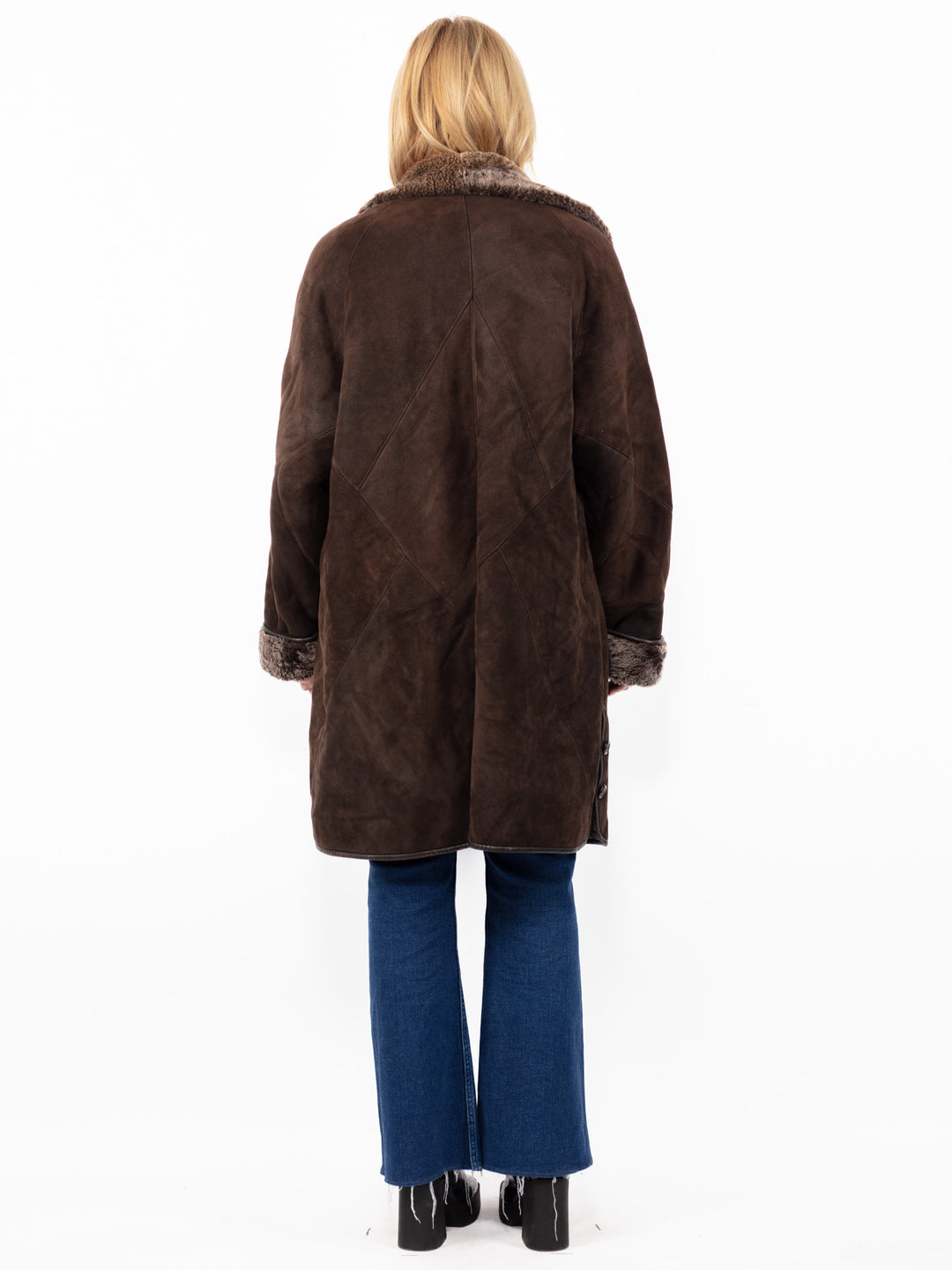 Vintage 90's Women Oversized Sheepskin Coat in Brown