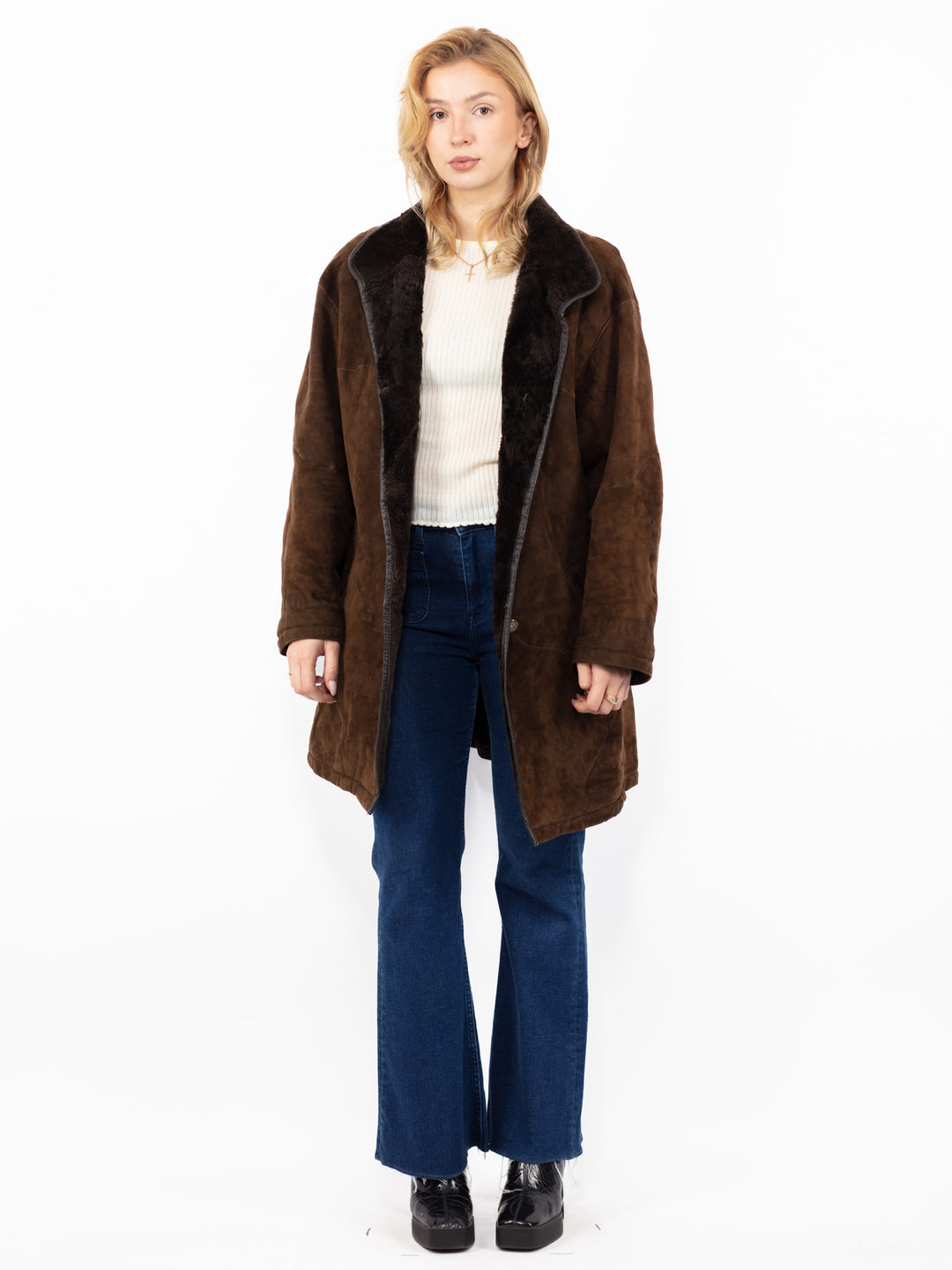 Vintage 90's Women Sheepskin Coat in BrownA0839