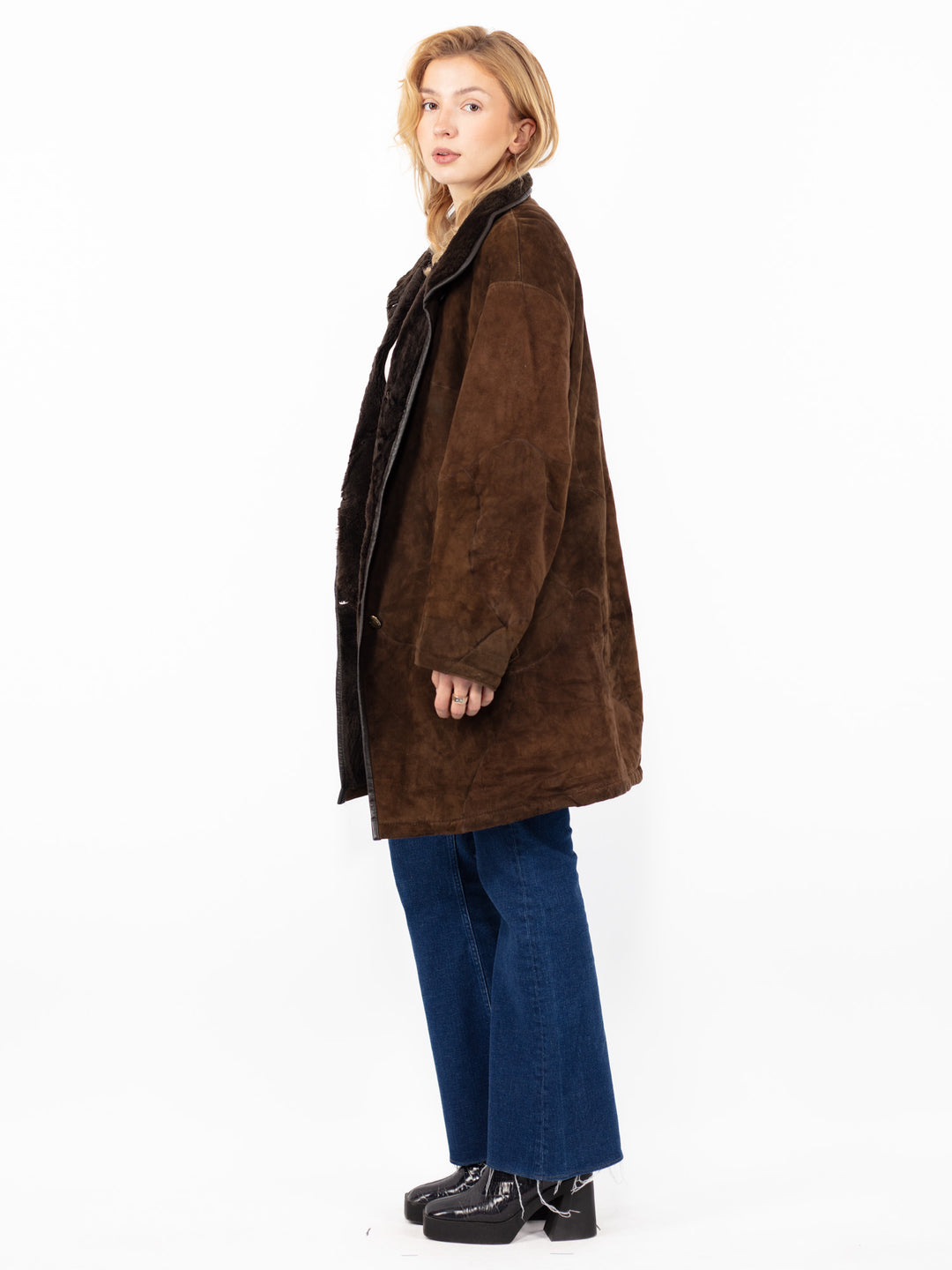 Vintage 90's Women Sheepskin Coat in BrownA0839