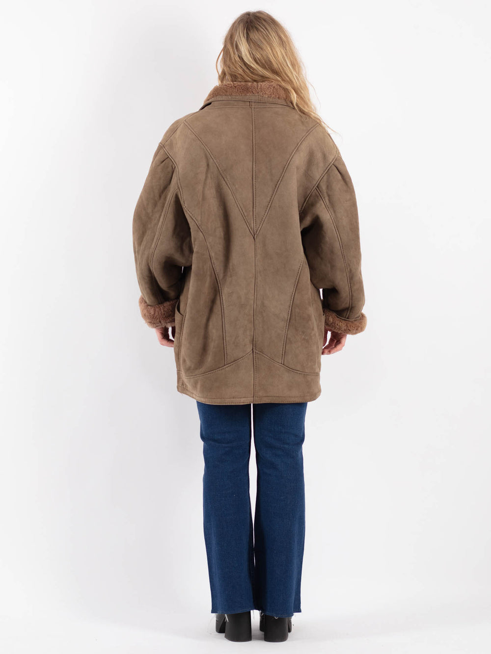 Vintage 90's Women Sheepskin Coat in BeigeV9188
