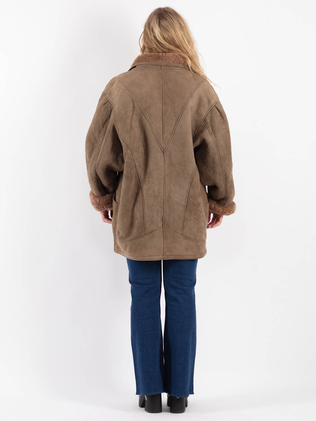 Vintage 90's Women Sheepskin Coat in BeigeV9188