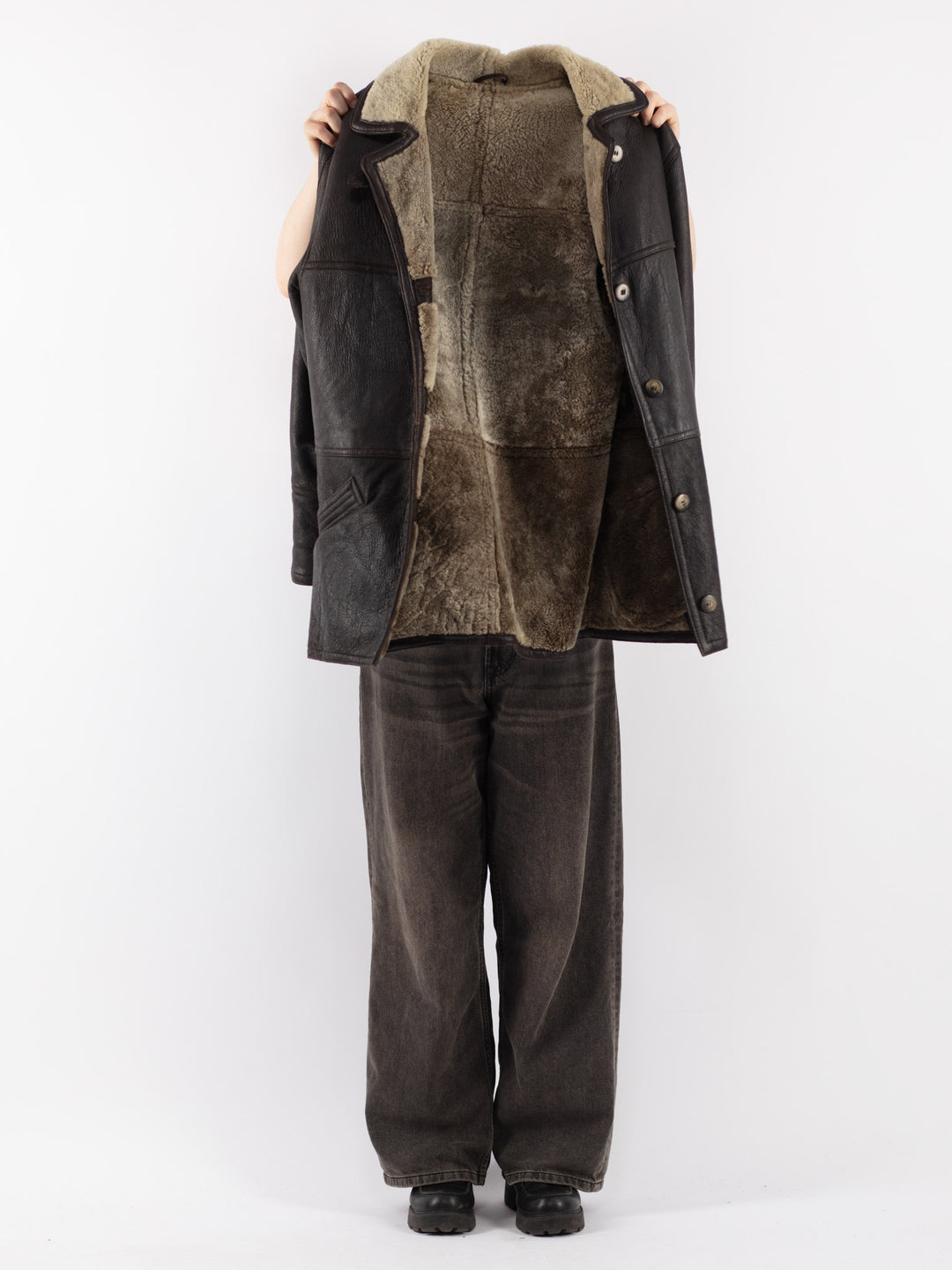 Vintage 90's Women Sheepskin Coat in Brown