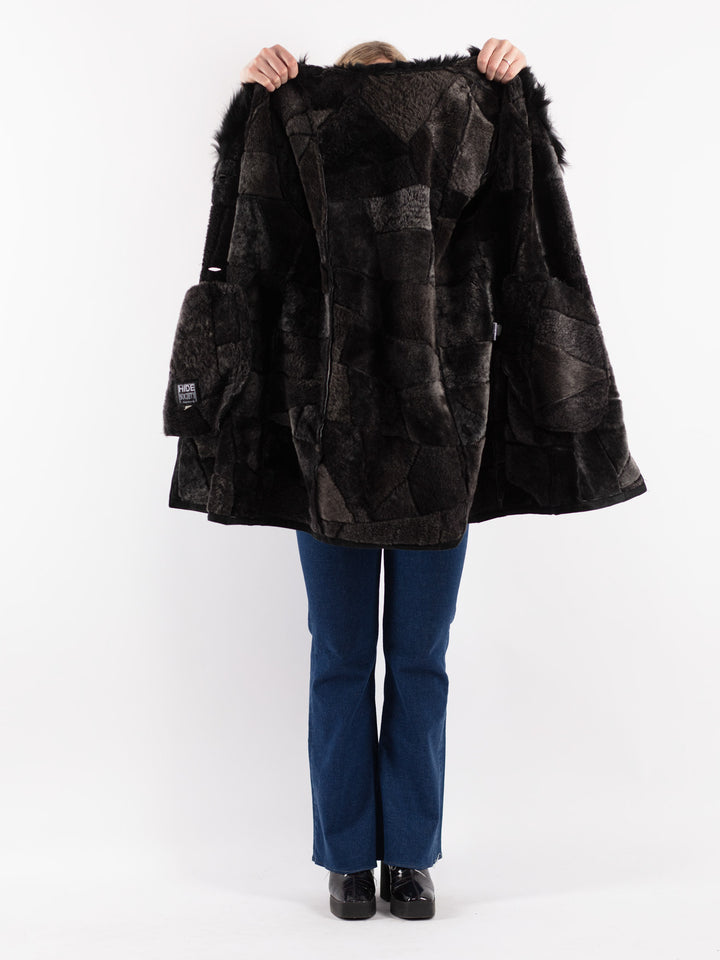 Vintage 90's Women Sheepskin Coat in